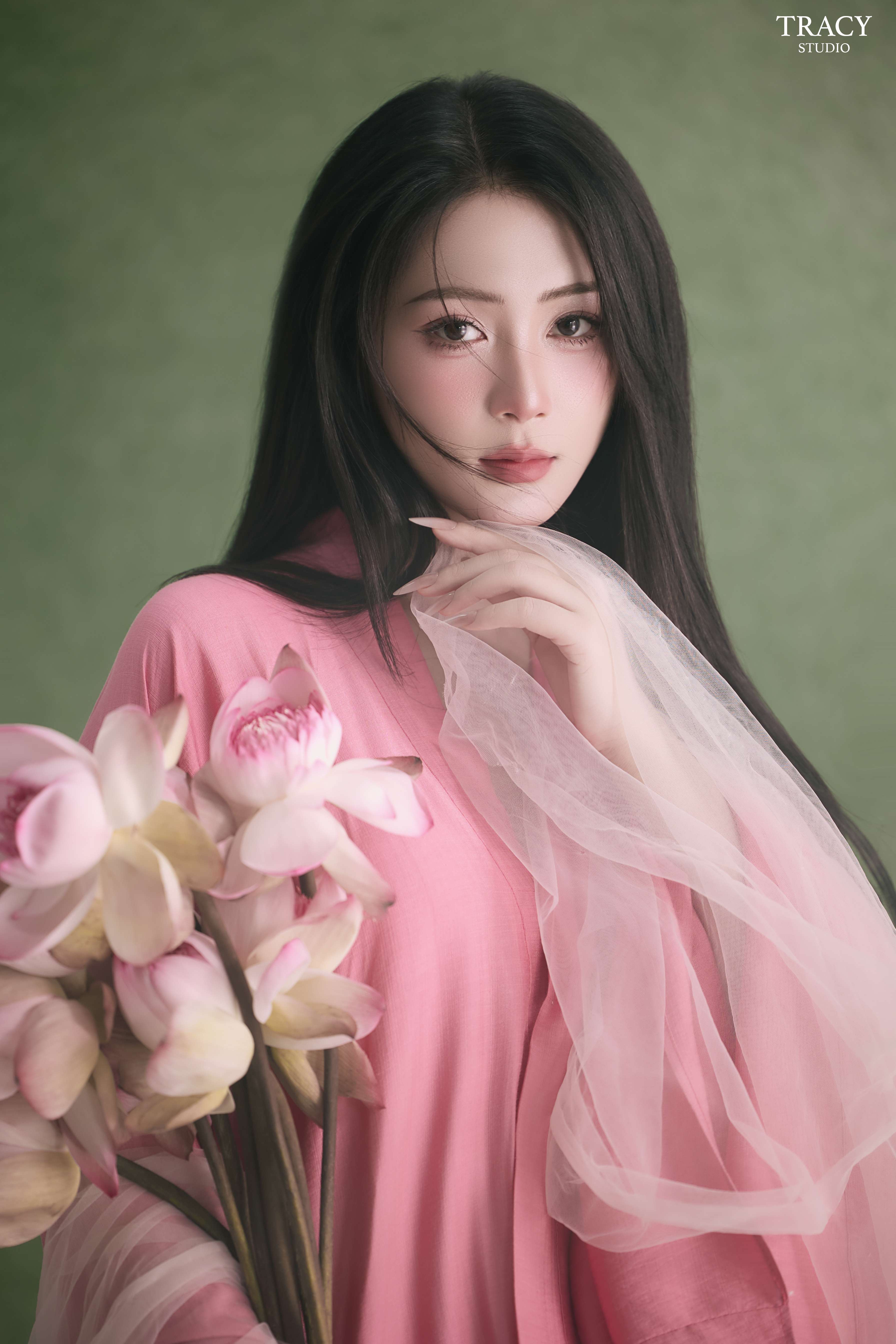tracy studio chụp concept sen hang