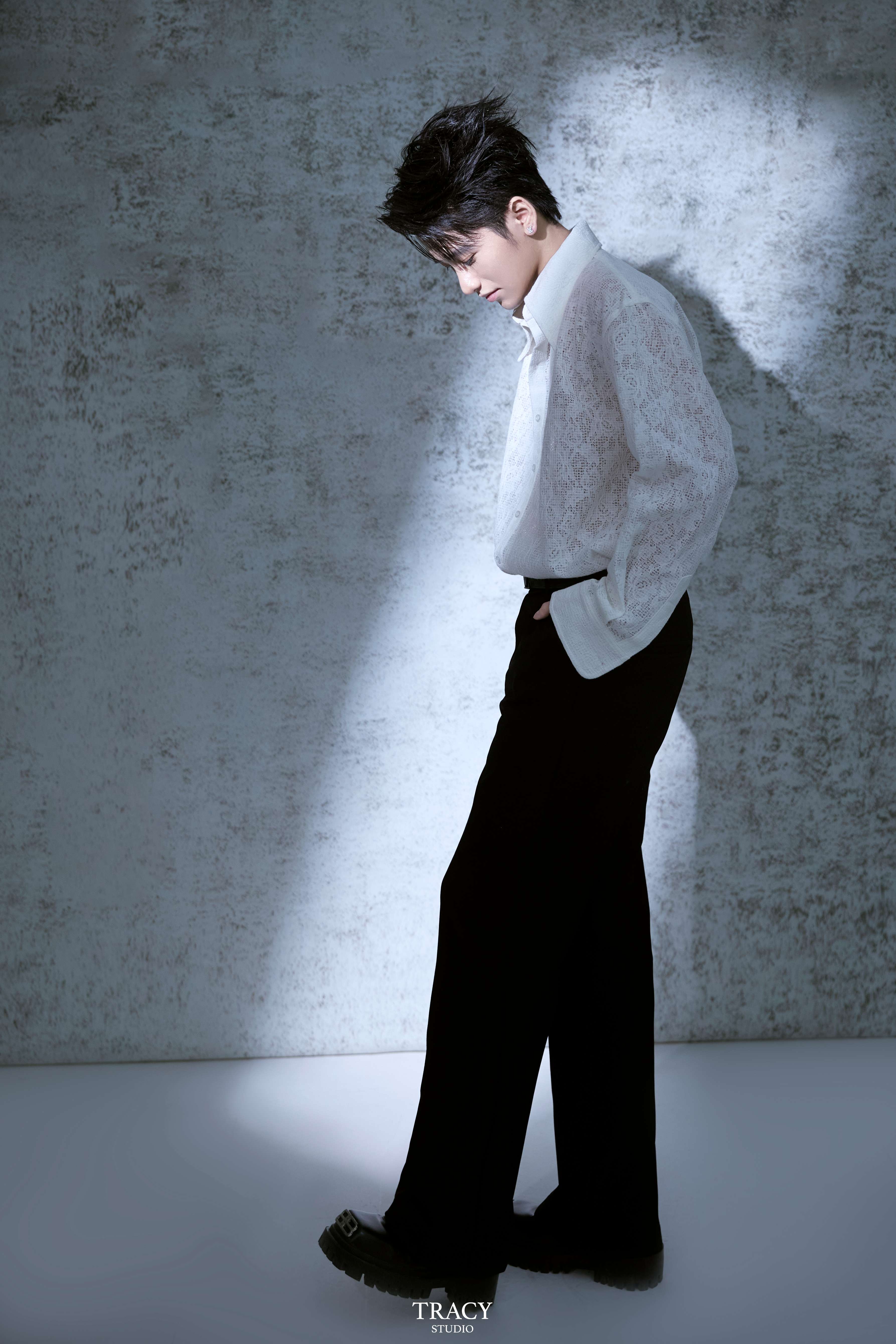 tracy studio chụp concept nam classic